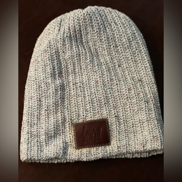 Love Your Melon Accessories - Love Your Melon Women's  Knit Beanie Cream Multicolor Speckles One Size